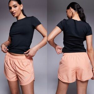 NWT Nike Tempo Dri-FIT Mid-Rise Running Shorts, Orange Trance – Size XL